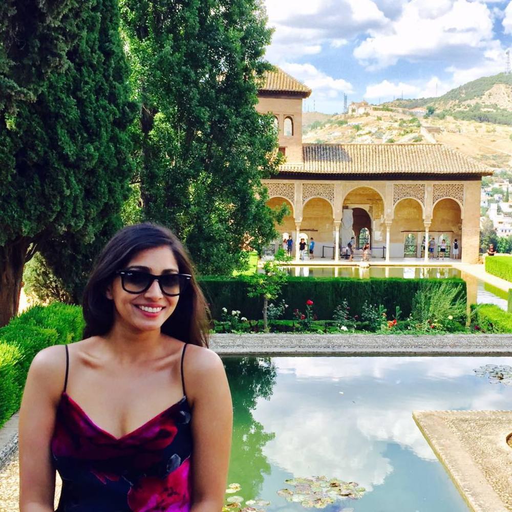 Meet your Posher, Rishika